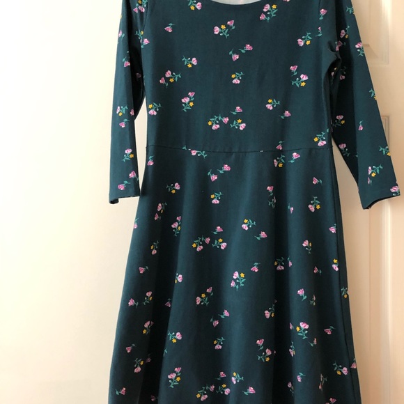 Dress - Picture 3 of 3